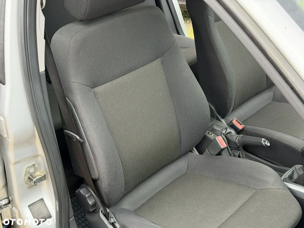 Opel Astra - 19