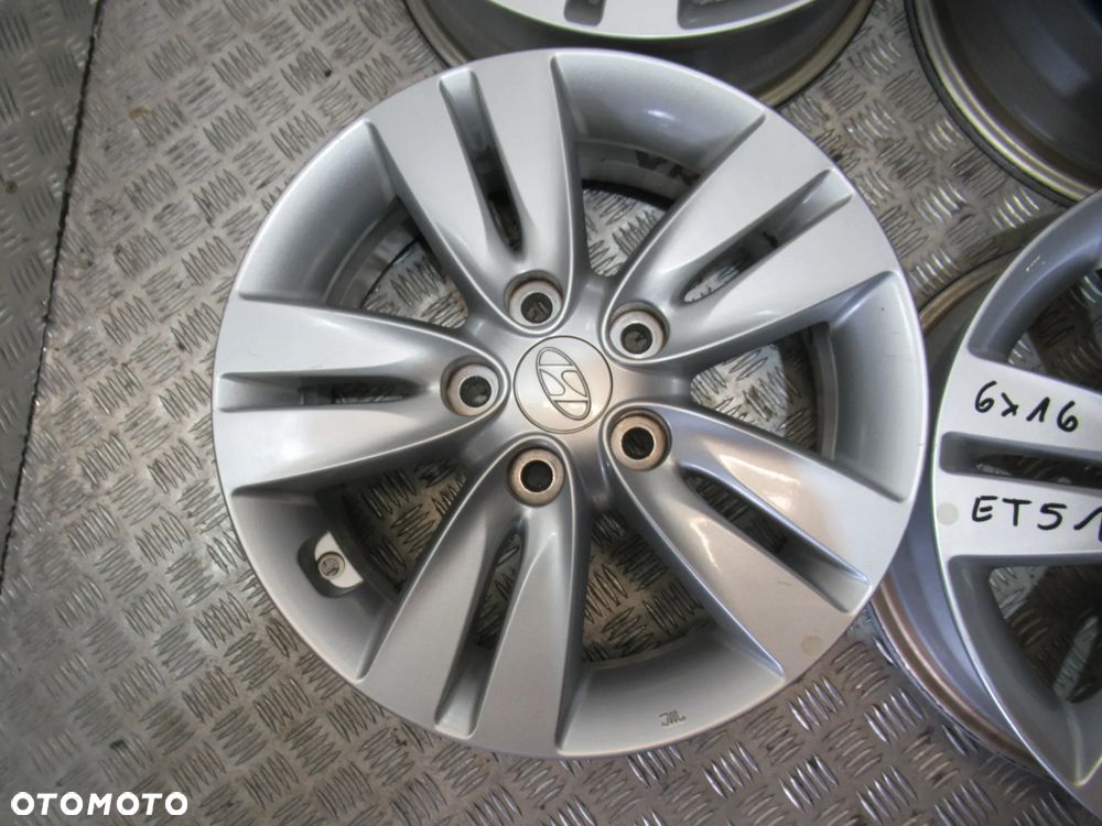 Felgi Hyundai I30 IX20 I40 IX35 Tucson 6Jx16 et51 5x114,3 - 6