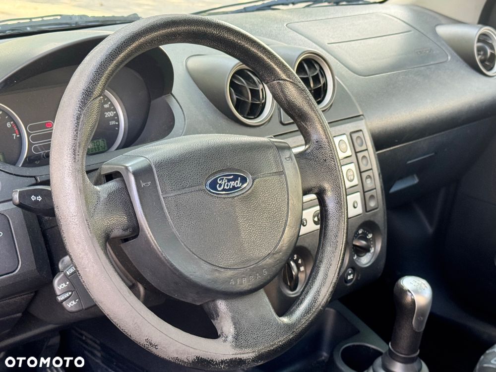 Ford Fiesta 1.25 Gold X - 17