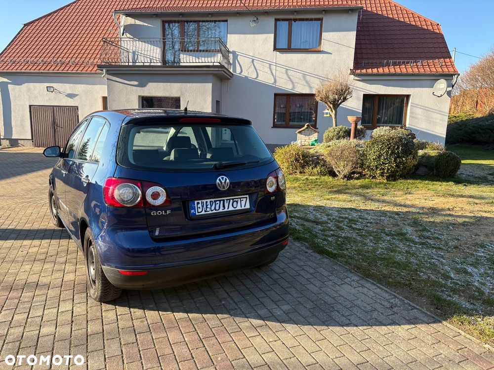Volkswagen Golf 1.6 Comfortline - 5