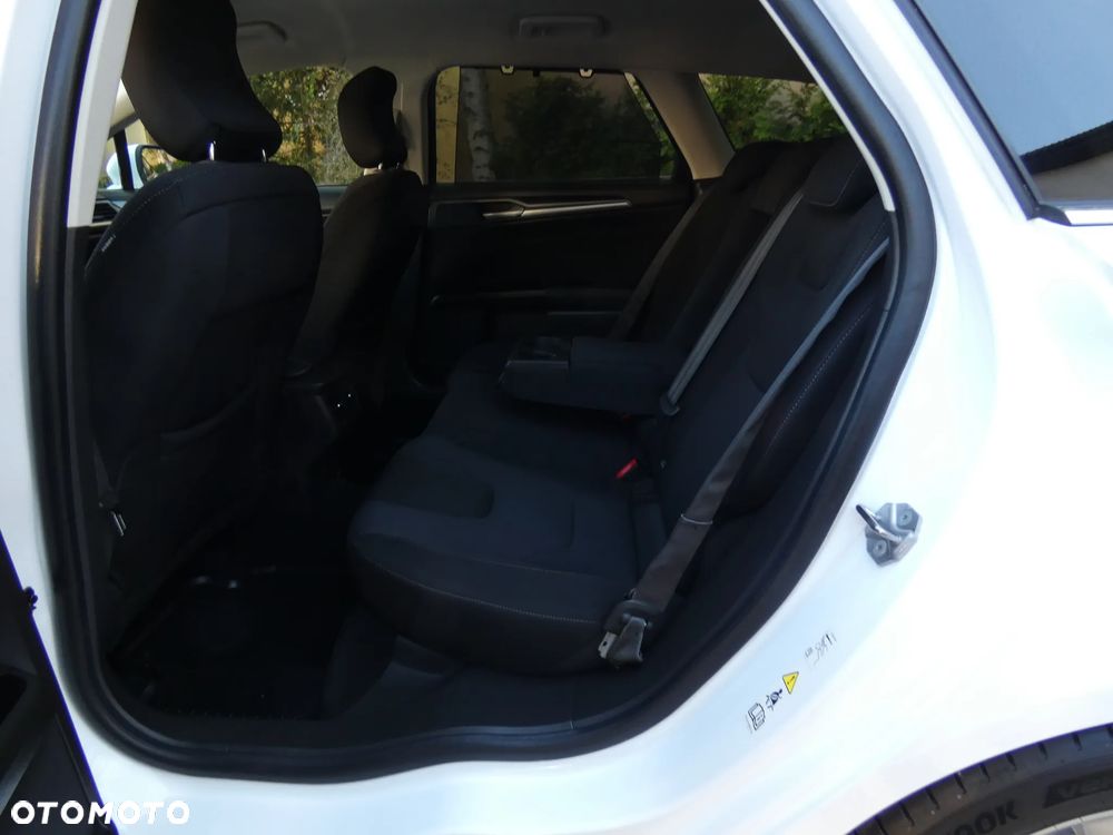 Ford Mondeo 2.0 TDCi Start-Stopp PowerShift-Aut Titanium - 23