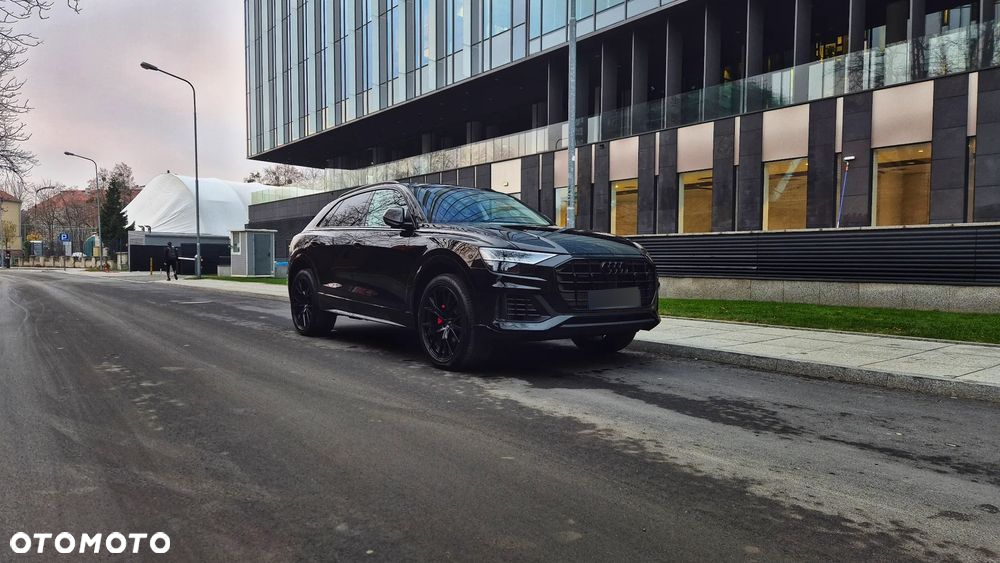 Audi Q8 55 TFSI quattro tiptronic - 32