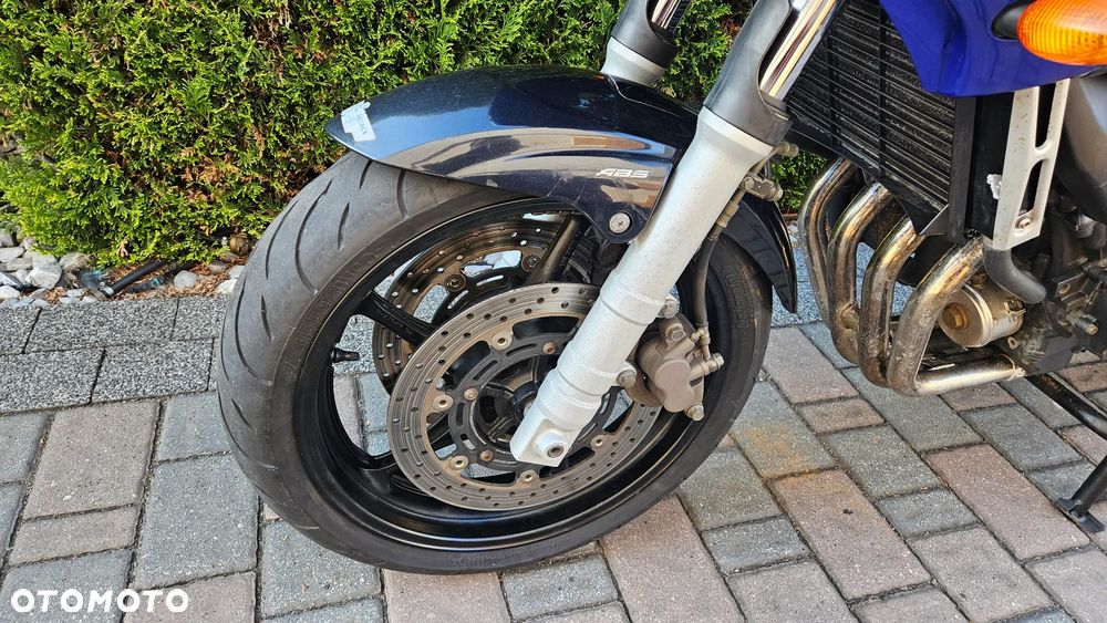 Yamaha FZ6 - 13