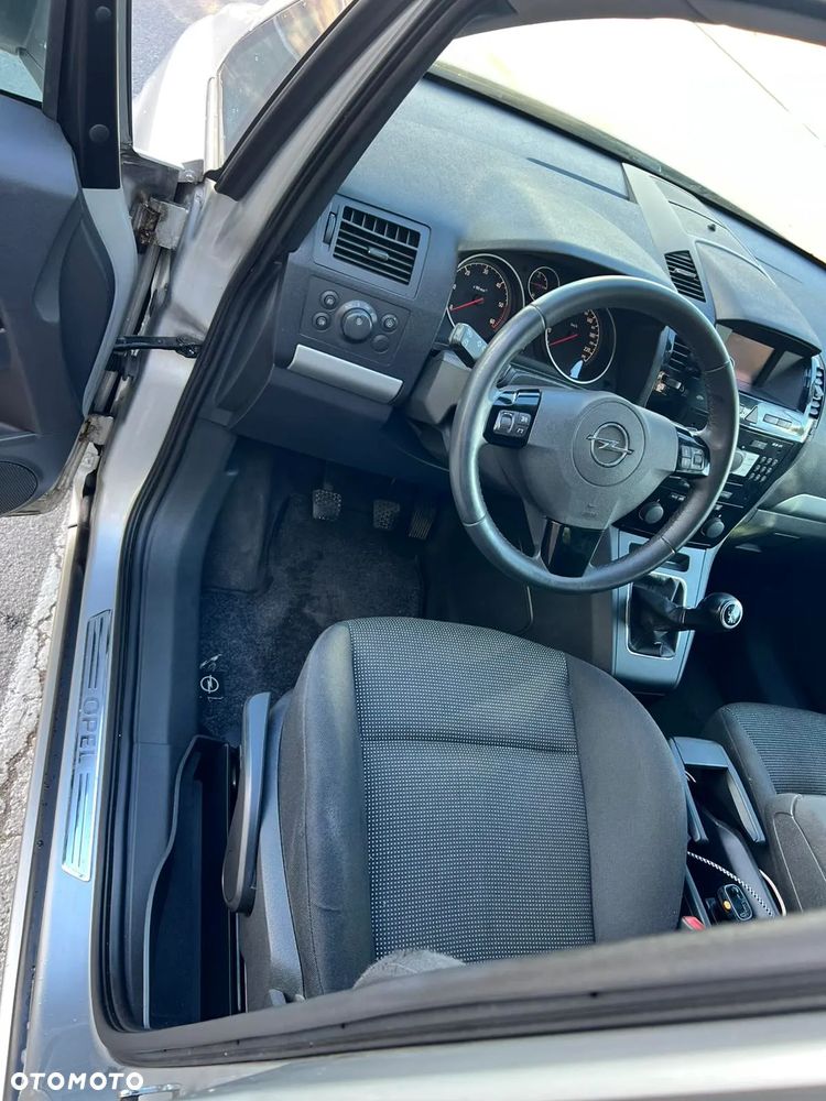 Opel Zafira ver-1-9-cdti-111 - 6