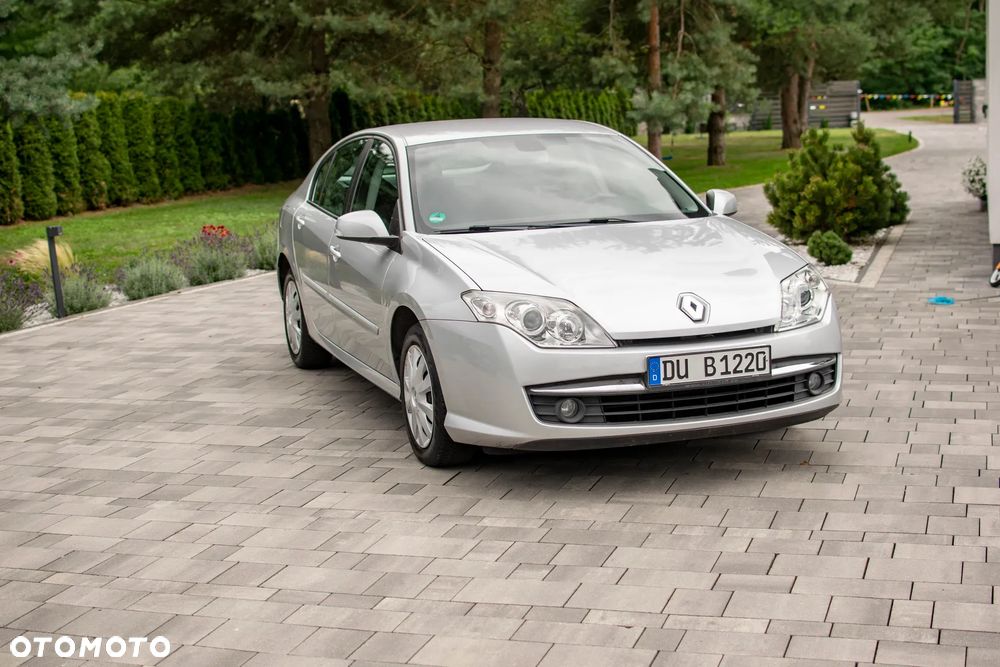 Renault Laguna - 1