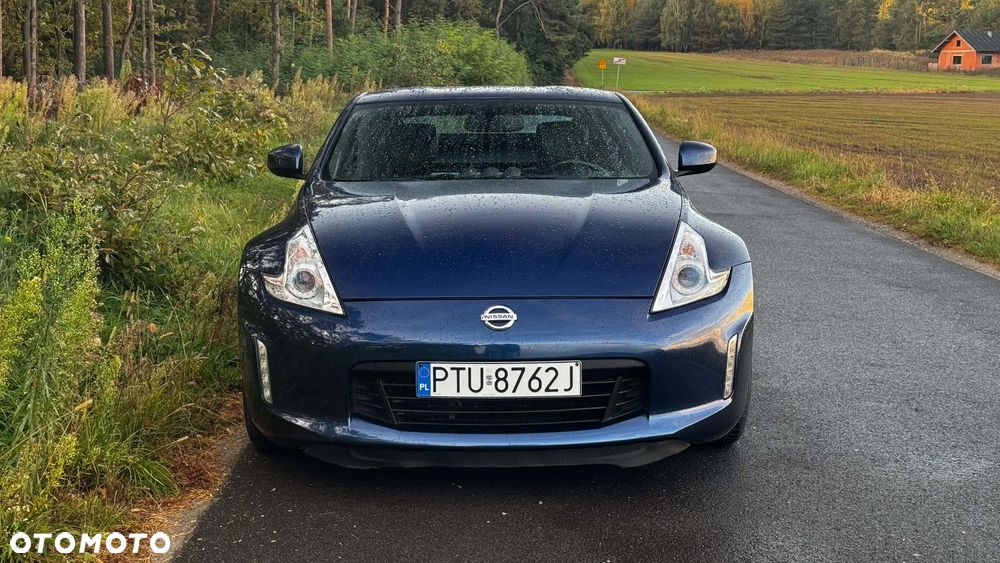 Nissan 370 Z - 2
