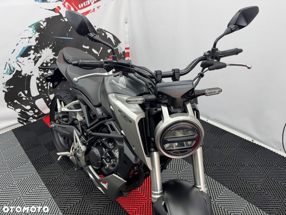 Honda CB - 39