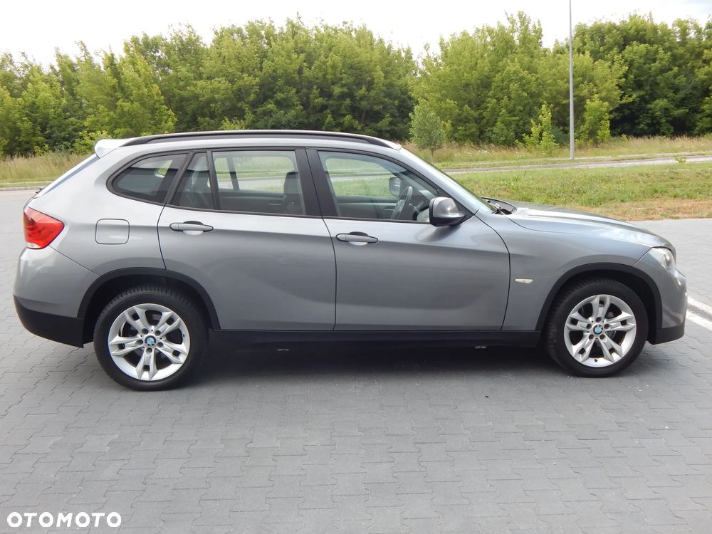 BMW X1 sDrive18i xLine - 7