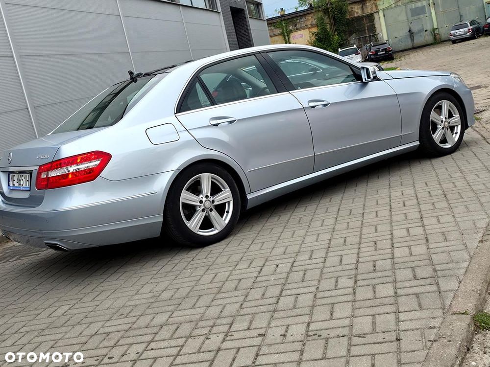 Mercedes-Benz Klasa E 300 BlueTEC HYBRID Avantgarde - 12