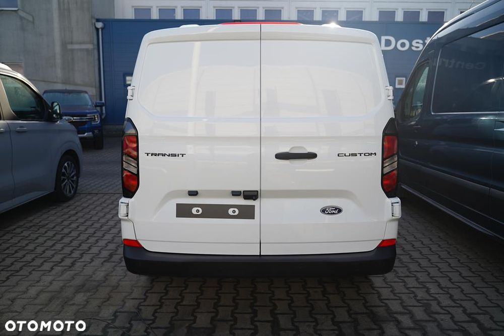 Ford Transit Custom - 5