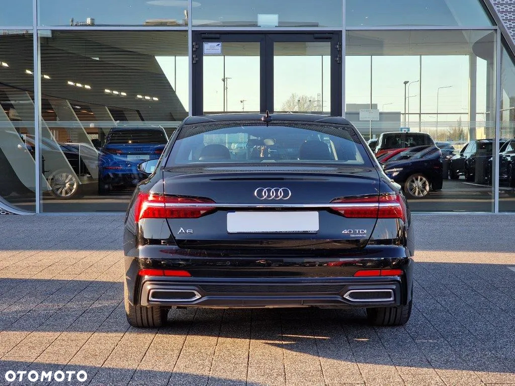 Audi A6 - 4
