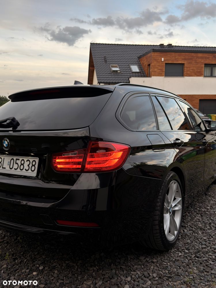 BMW Seria 3 330d xDrive Sport Line EU6 - 8
