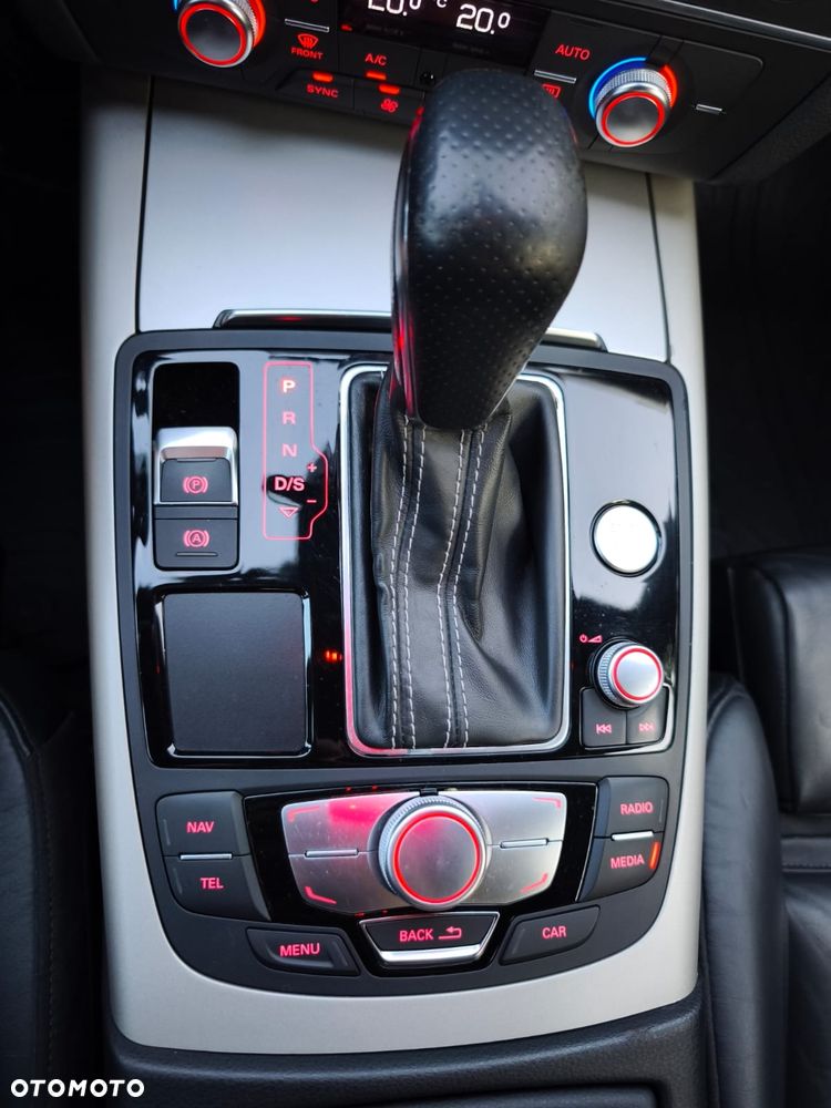 Audi A6 Avant 3.0 TDI quattro S tronic - 22