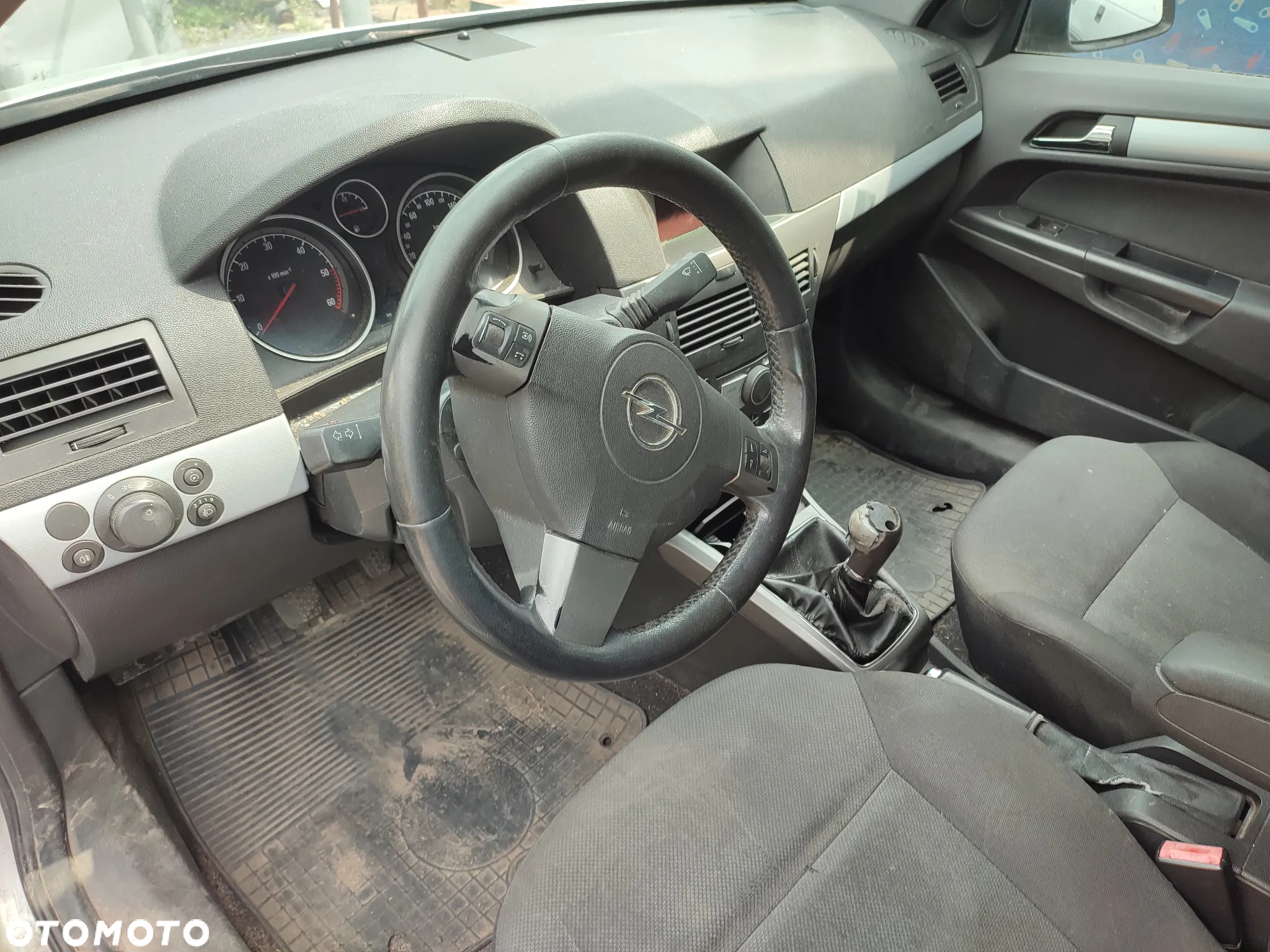 OPEL ASTRA H NA CZĘŚCI - 4
