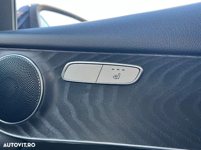 Mercedes-Benz GLC 220 d 4Matic 9G-TRONIC AMG Line - 13