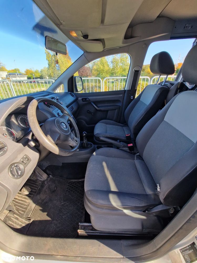 Volkswagen Caddy - 24