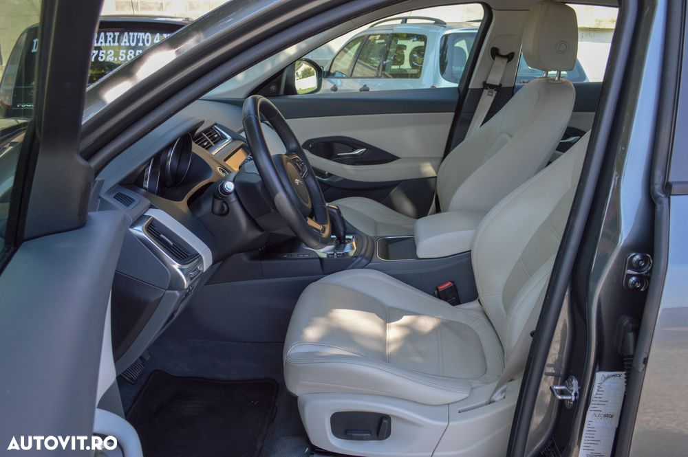 Jaguar E-Pace P200 AWD S - 24