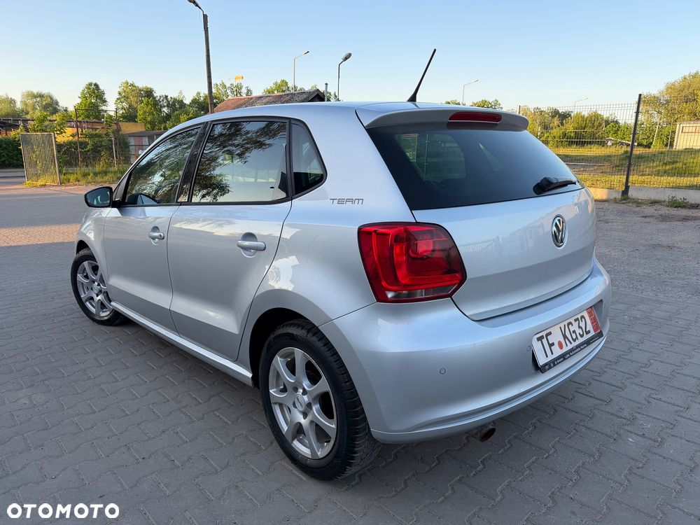 Volkswagen Polo - 9