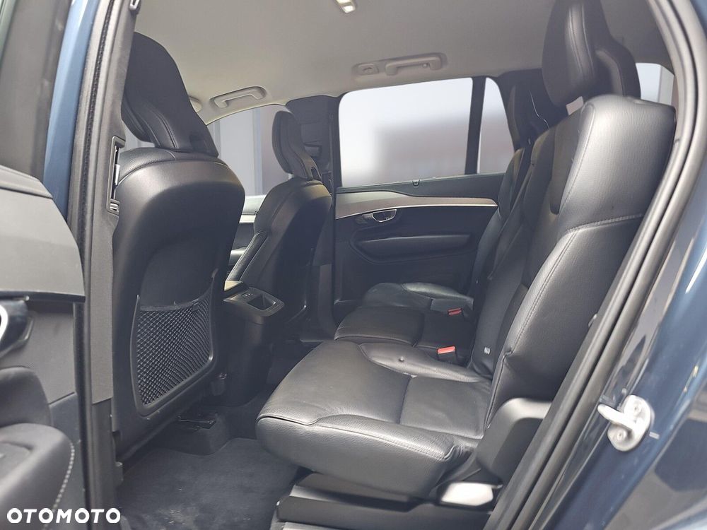 Volvo XC 90 - 10