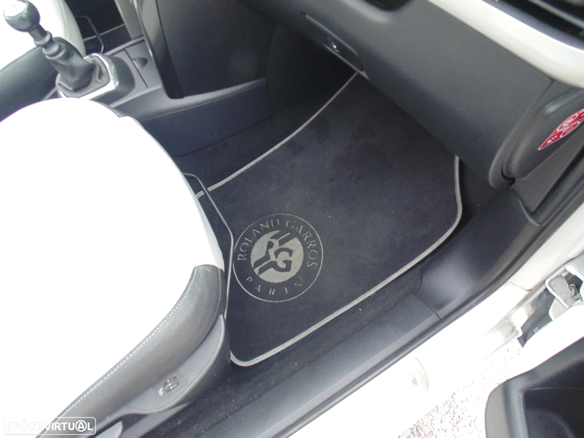Peugeot 207 CC 1.6 HDi Roland Garros - 21
