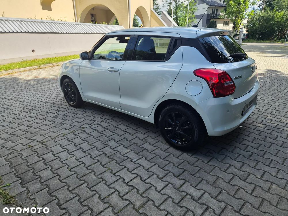 Suzuki Swift 1.2 Dualjet Hybrid CVT Comfort - 10