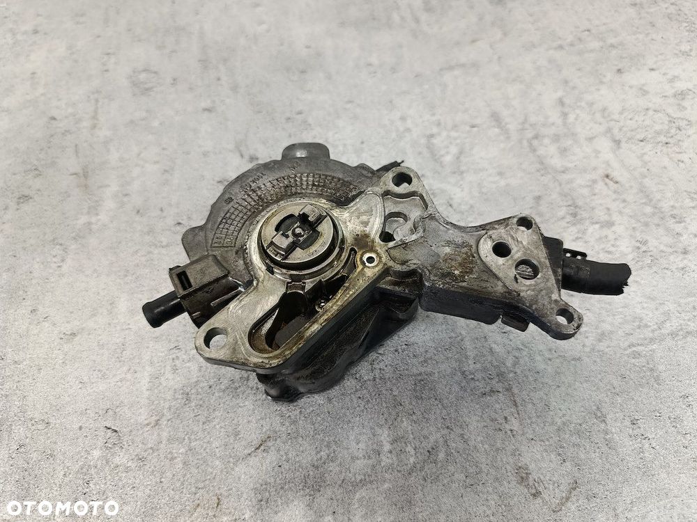 POMPA VACUM VW POLO IV FL 9N 038145209H LUK 1.4 TDI - 4