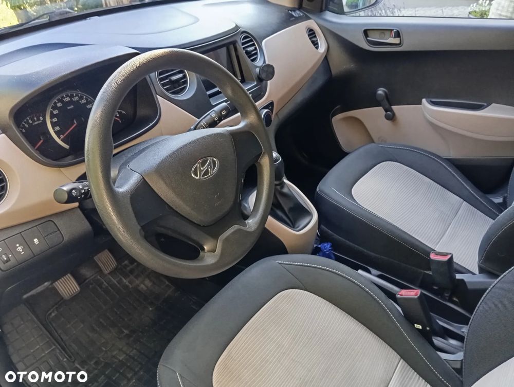 Hyundai i10 - 8
