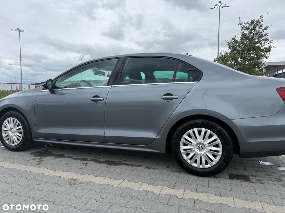 Volkswagen Jetta 1.4 TSI BMT Highline - 2