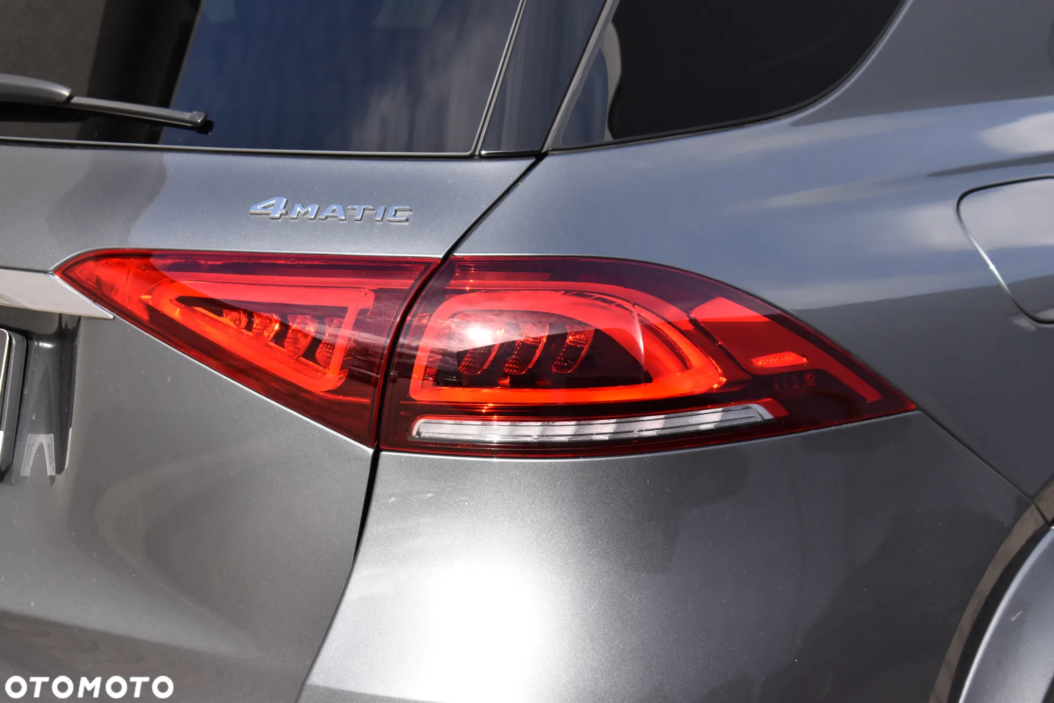 Mercedes-Benz GLE 300 d 4Matic 9G-TRONIC AMG Line - 10