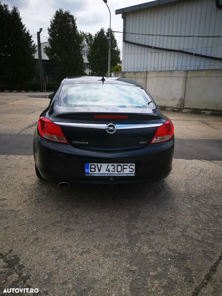 Opel Insignia 2.0 CDTI - 5