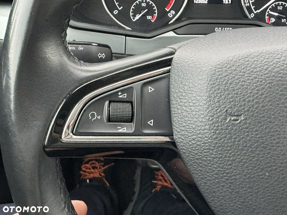 Skoda Superb 2.0 TDI SCR Ambition - 25