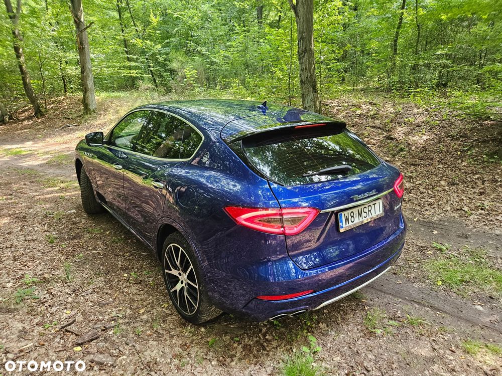 Maserati Levante Diesel Granlusso - 11