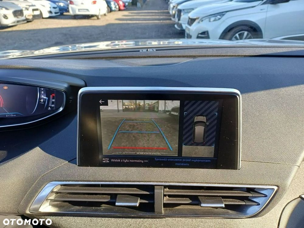 Peugeot 3008 1.2 PureTech Allure S&S - 16