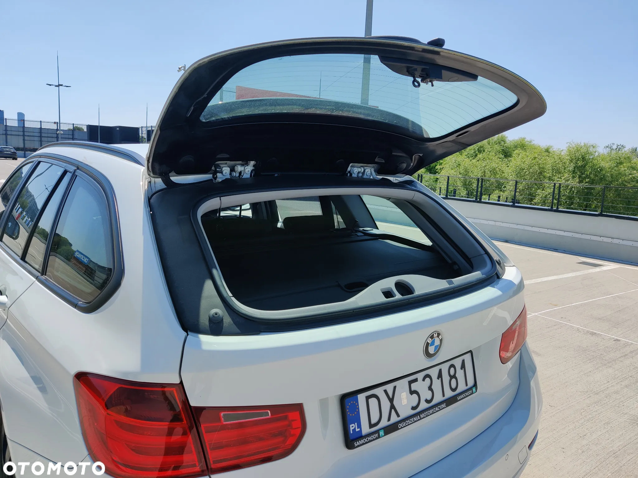 BMW Seria 3 316d Luxury Line EU6 - 30