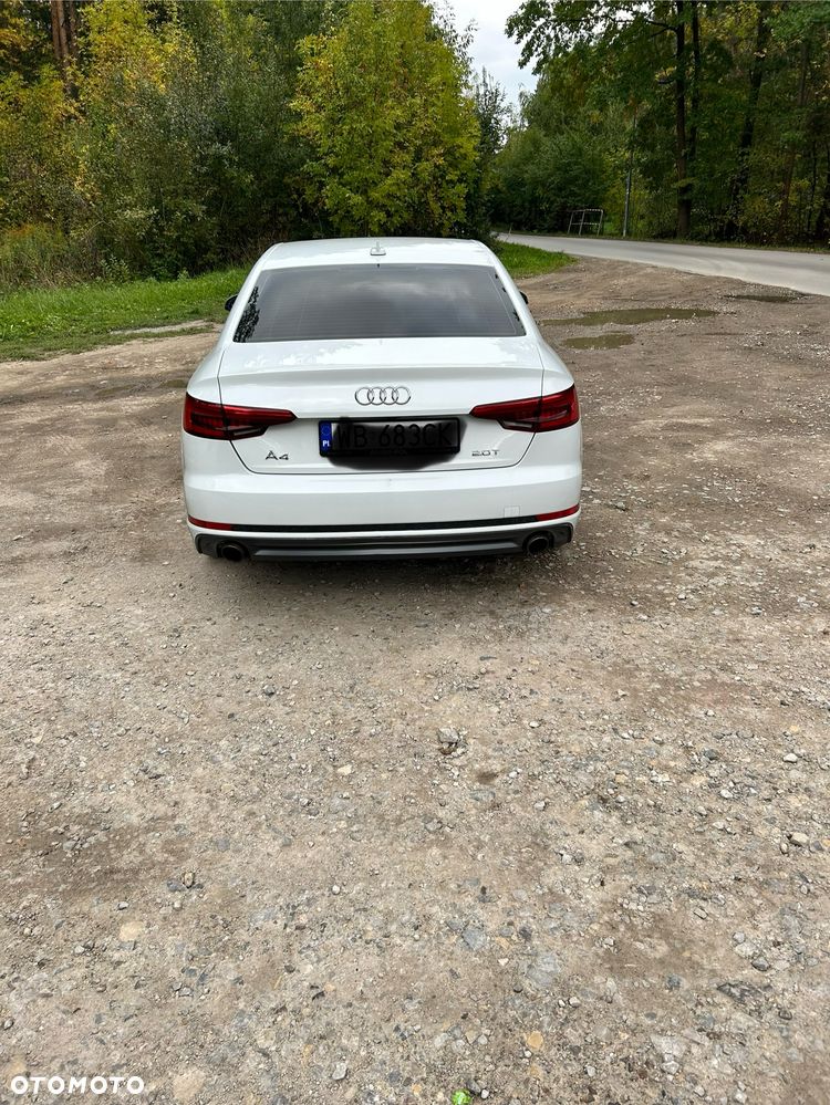 Audi A4 Limousine - 5