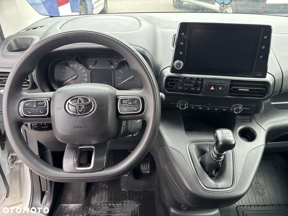 Toyota PROACE CITY - 17