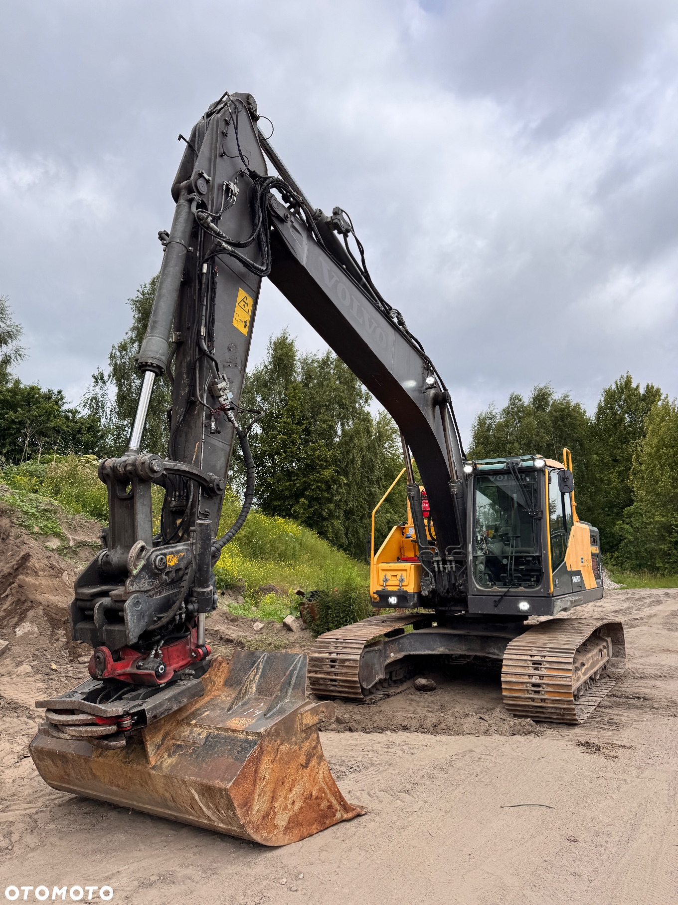 Volvo EC220EL - 4