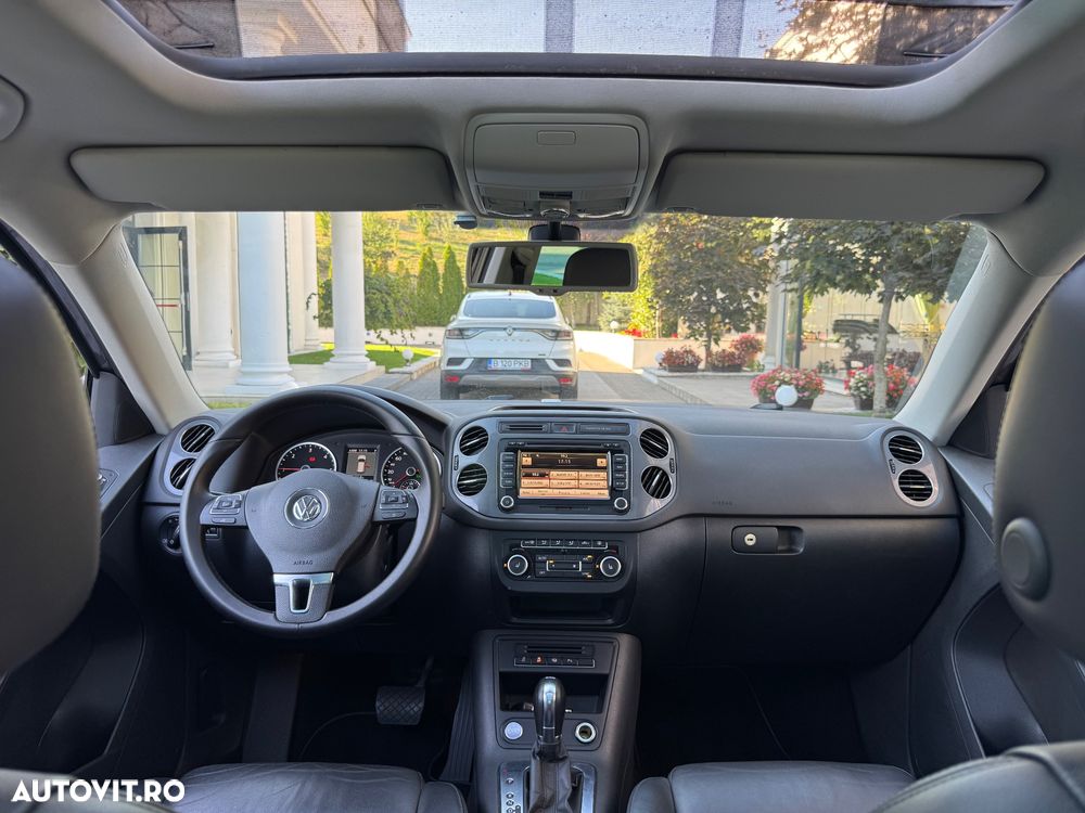 Volkswagen Tiguan 2.0 TDI DPF 4Motion BlueMotion Technology DSG Sport & Style - 16