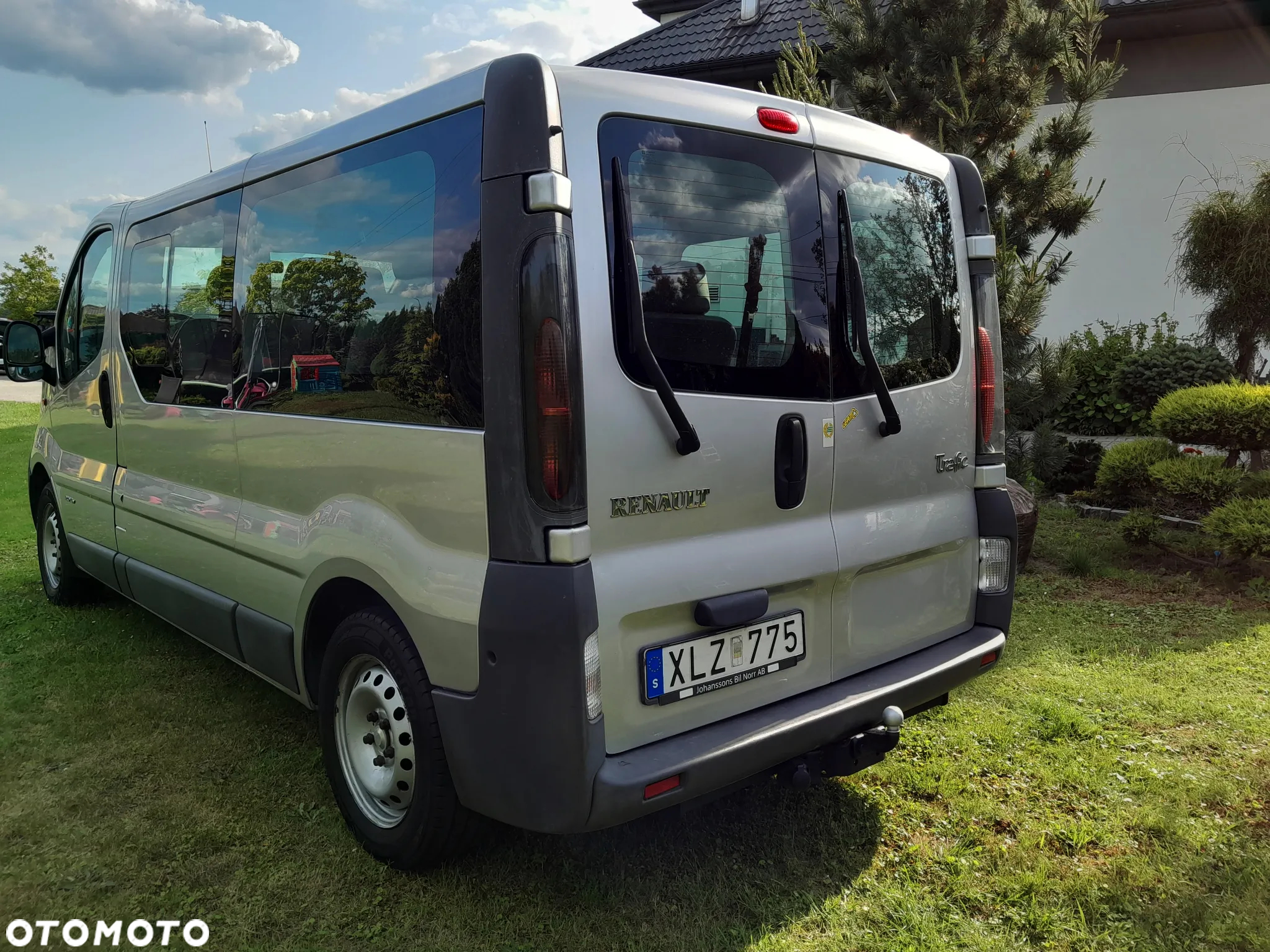 Renault Trafic 2.0 16V Passenger Privilège - 2