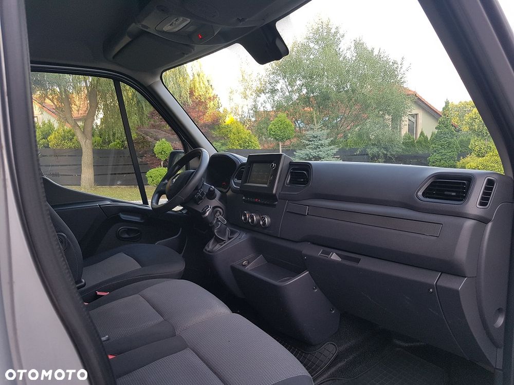 Renault Master - 15