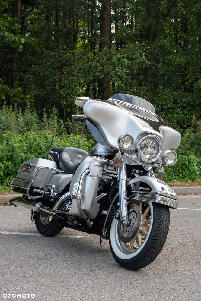 Harley-Davidson FLHTCU Ultra - 5