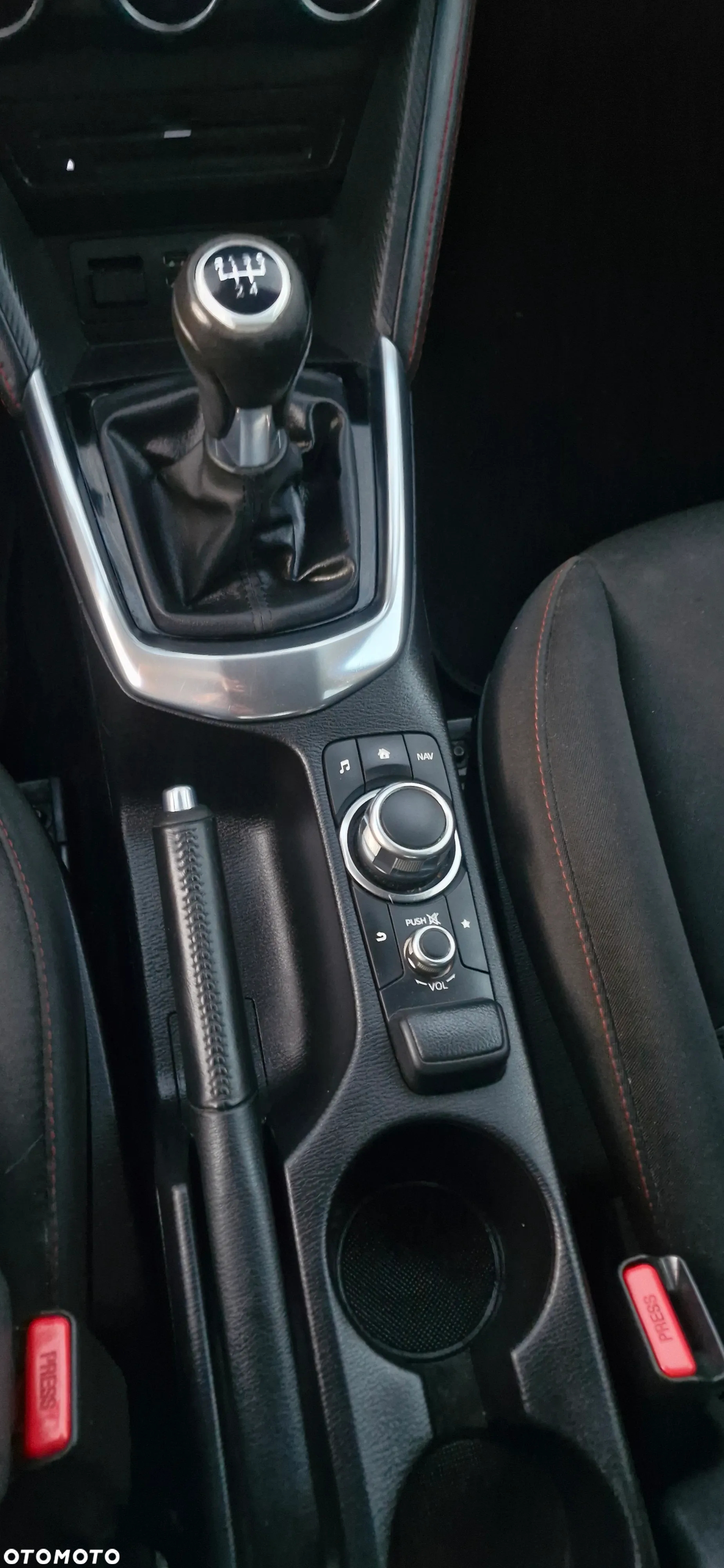 Mazda 2 SKYACTIV-G 90 Sports-Line - 37