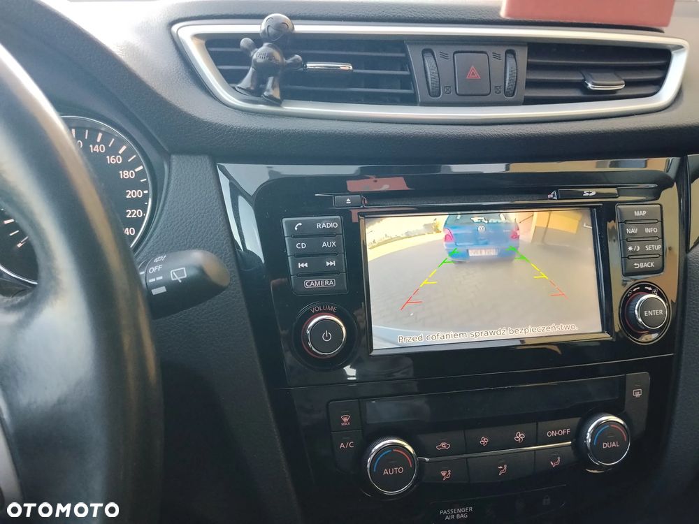 Nissan Qashqai - 10