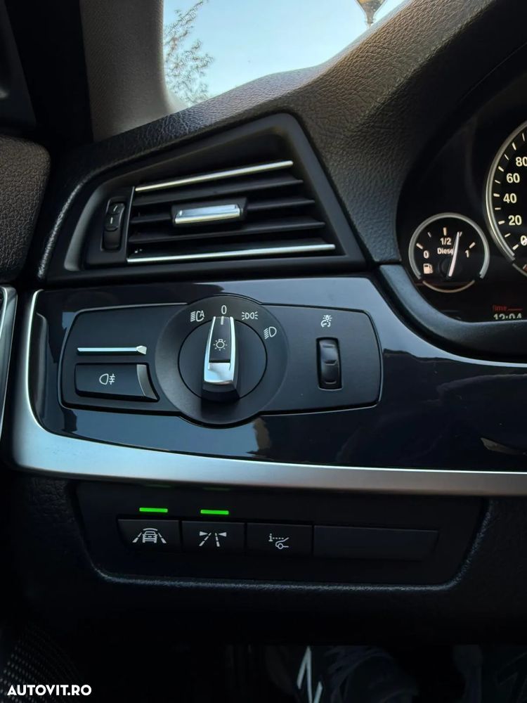 BMW Seria 5 520d xDrive - 8