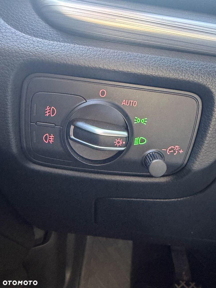 Audi A3 Sportback - 16