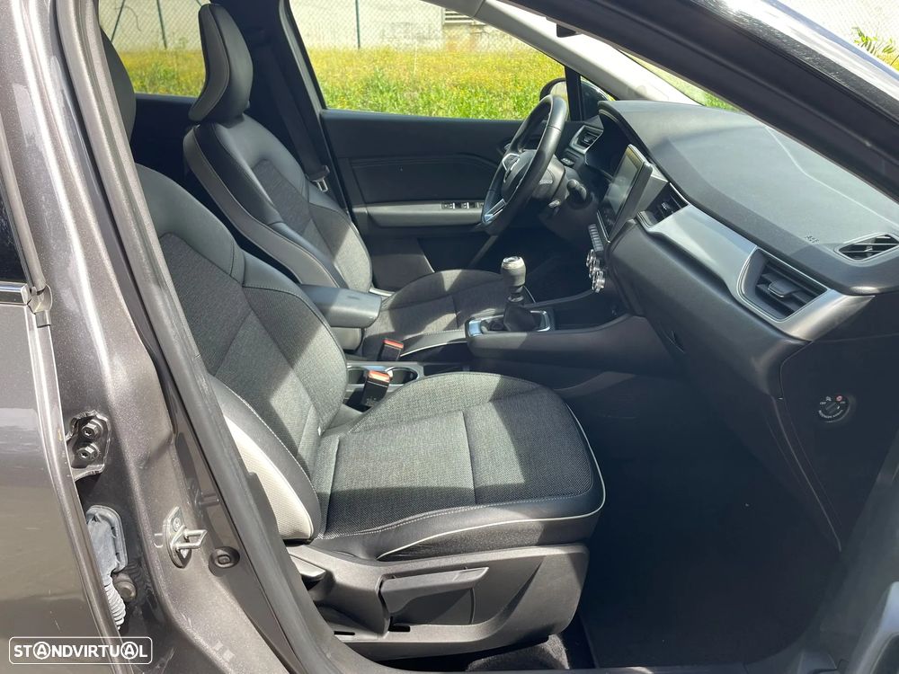 Renault Captur 1.0 TCe Exclusive - 22