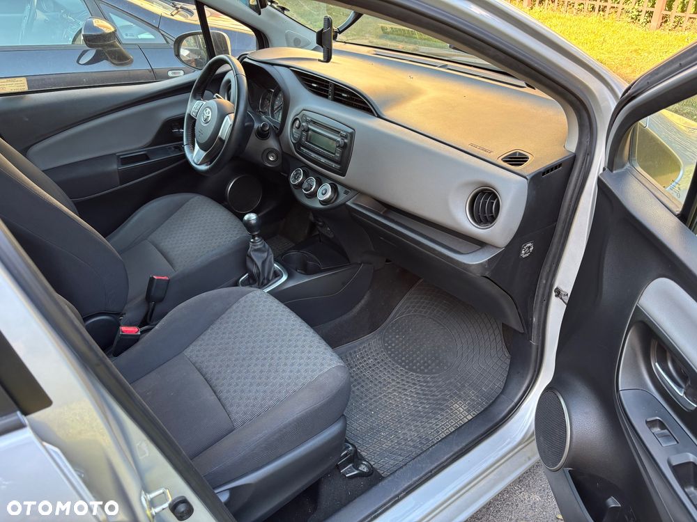 Toyota Yaris 1.33 Active - 7