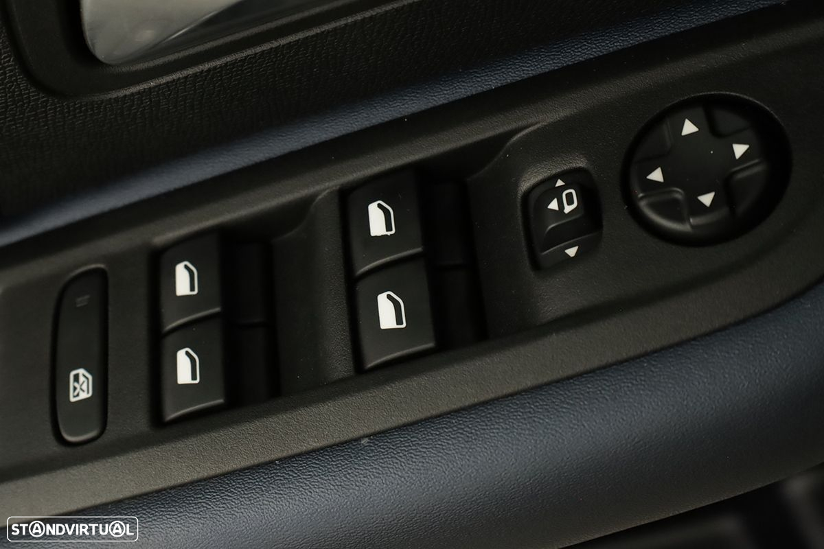 Citroën C4 1.2 PureTech Shine - 20