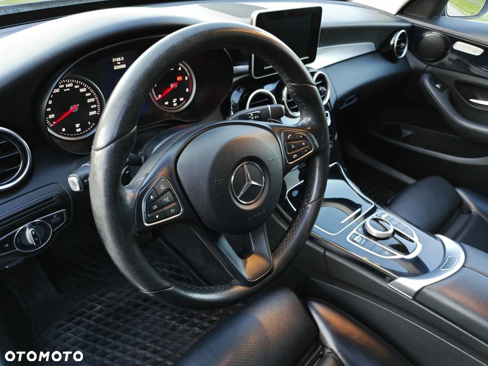 Mercedes-Benz Klasa C 200 d 7G-TRONIC - 31