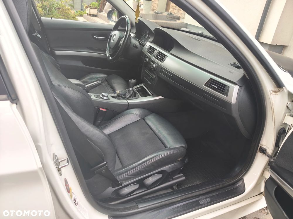 BMW Seria 3 - 12